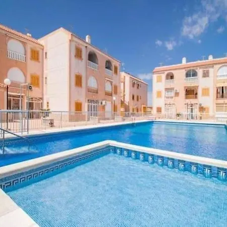 Apartment Lovely Ground Floor 5 Min From The